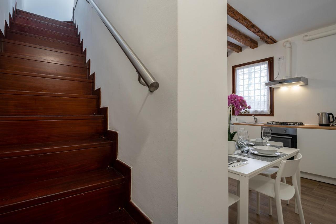 Suite Rava - San Marco With Pool Venesia Bagian luar foto